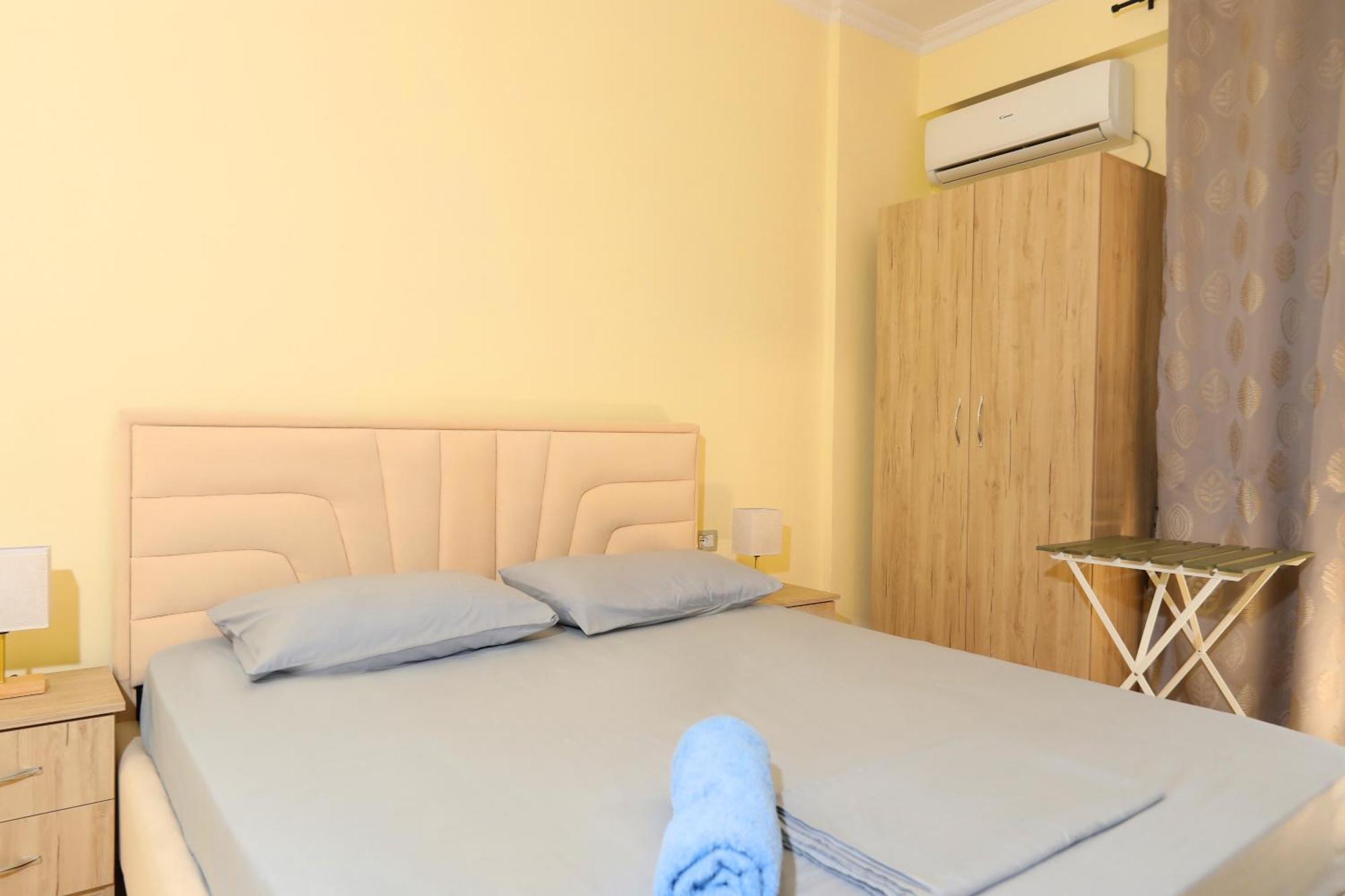 Sunny Side Apartments Vlore Exterior photo